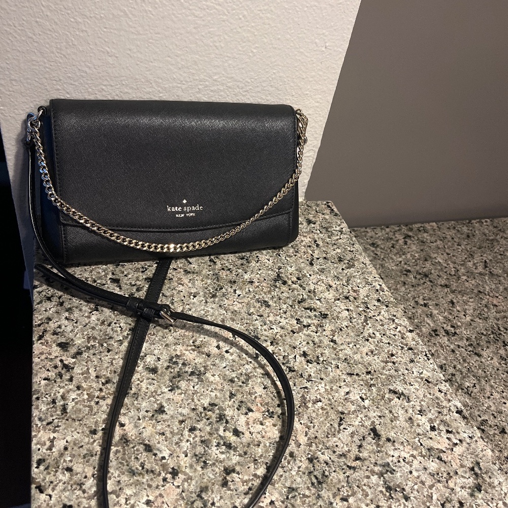 Madison willow medium flap convertible crossbody - Picture 4 of 4